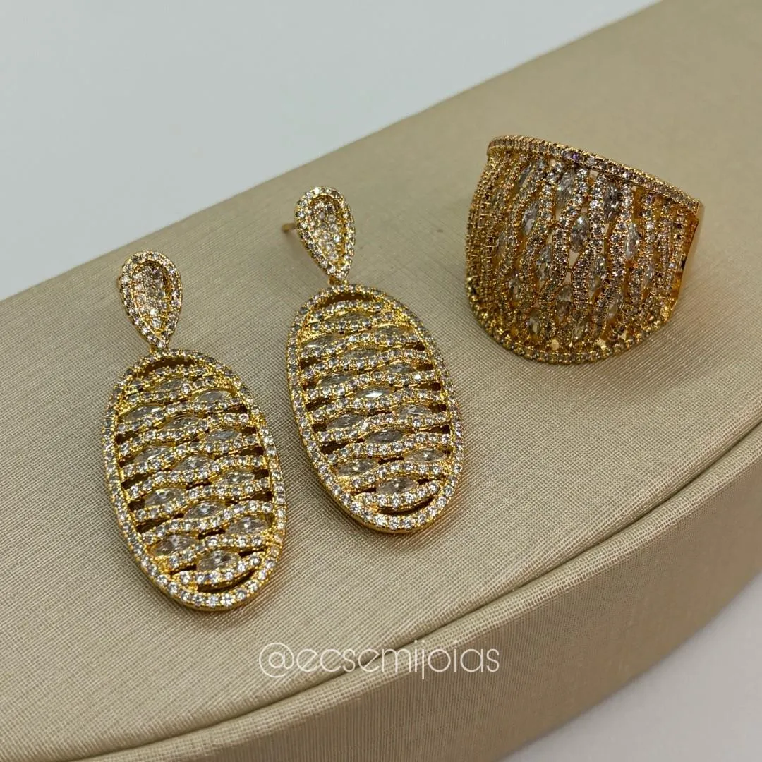 Conjunto de anel e brinco oval cravejado vazado - banhado a ouro 18k