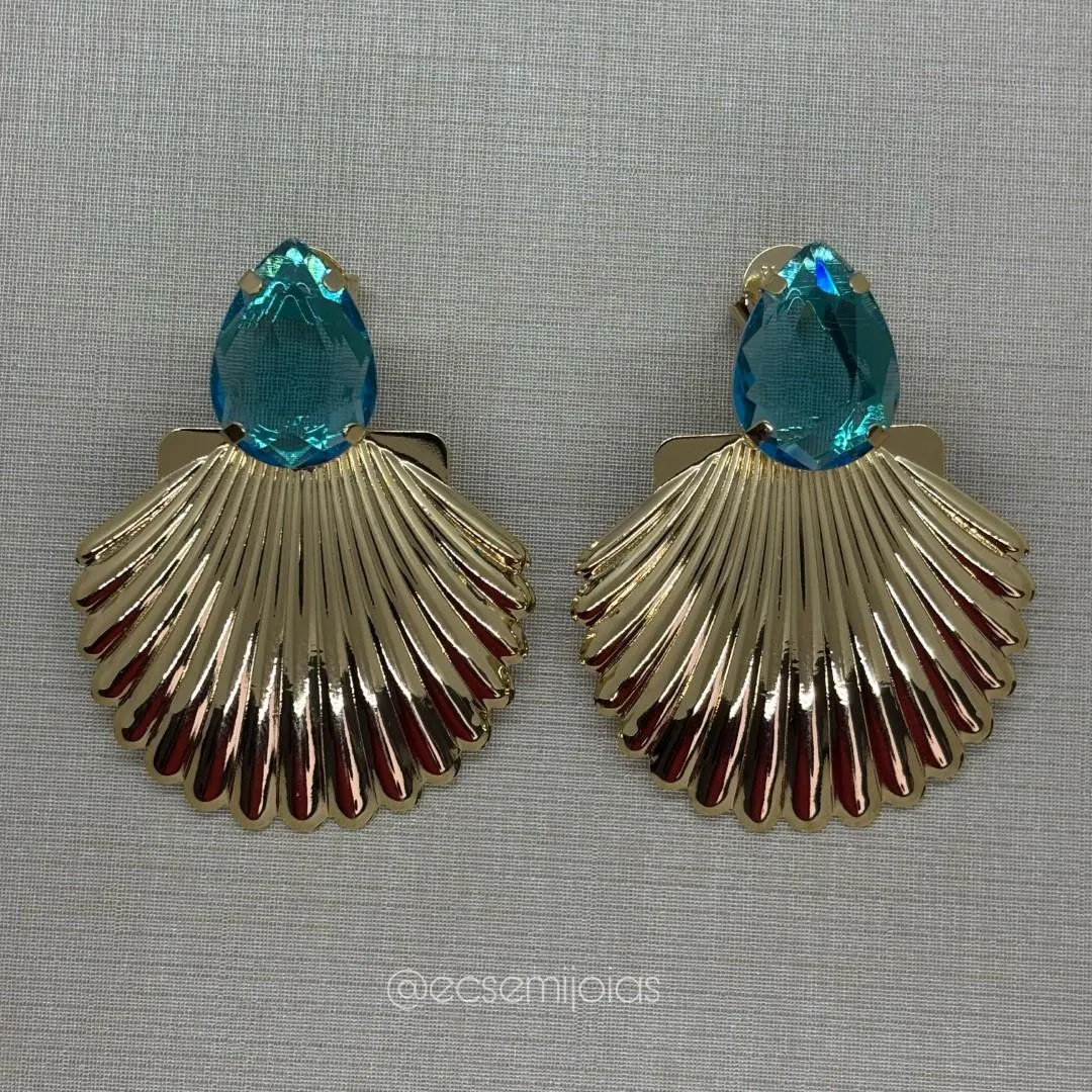 Brinco com gota cristal e concha grande - banhado a ouro 18k