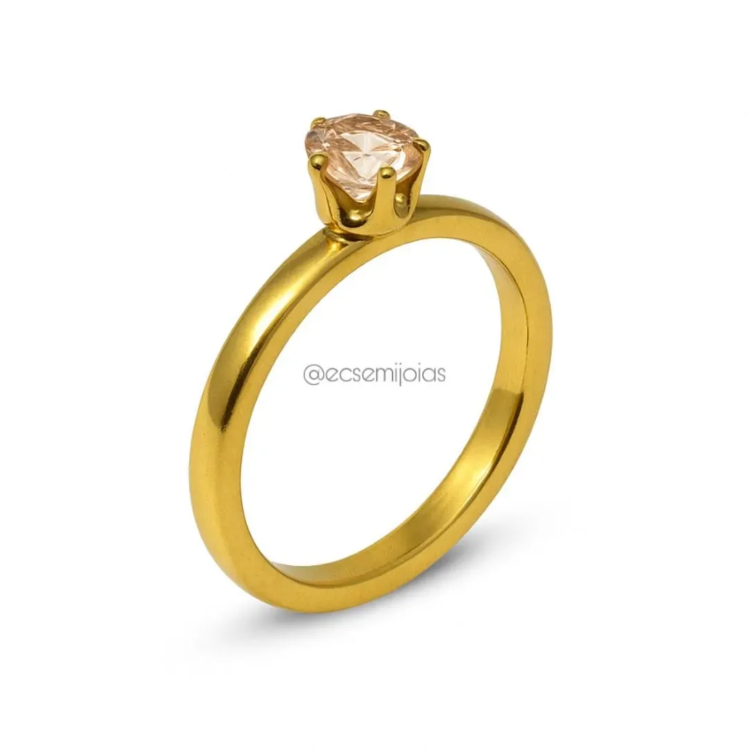 Anel solitário 5mm com 6 garras e aro liso - aço inoxidável dourado