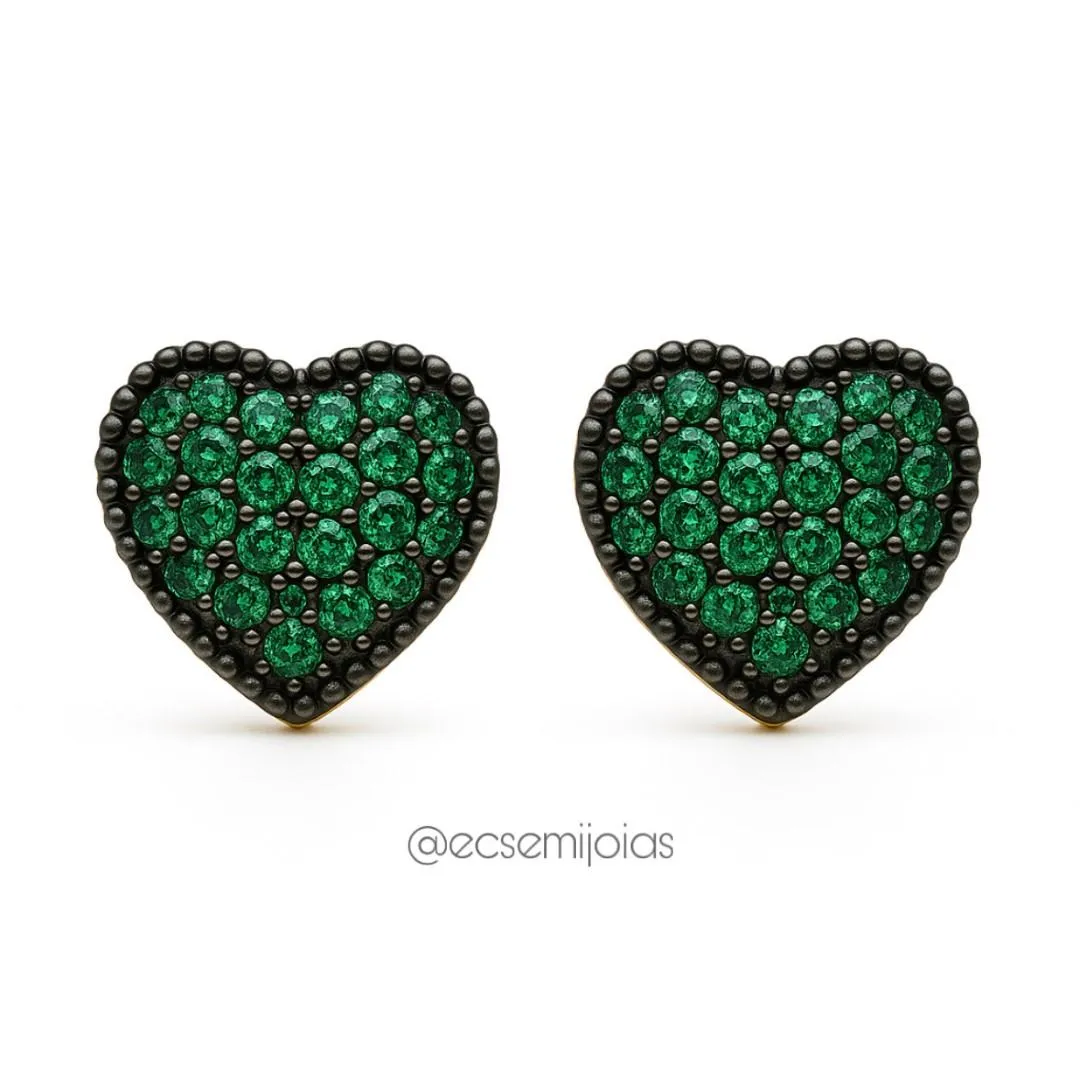 Brinco de coração 12mm cravejado - banhado a ouro 18k