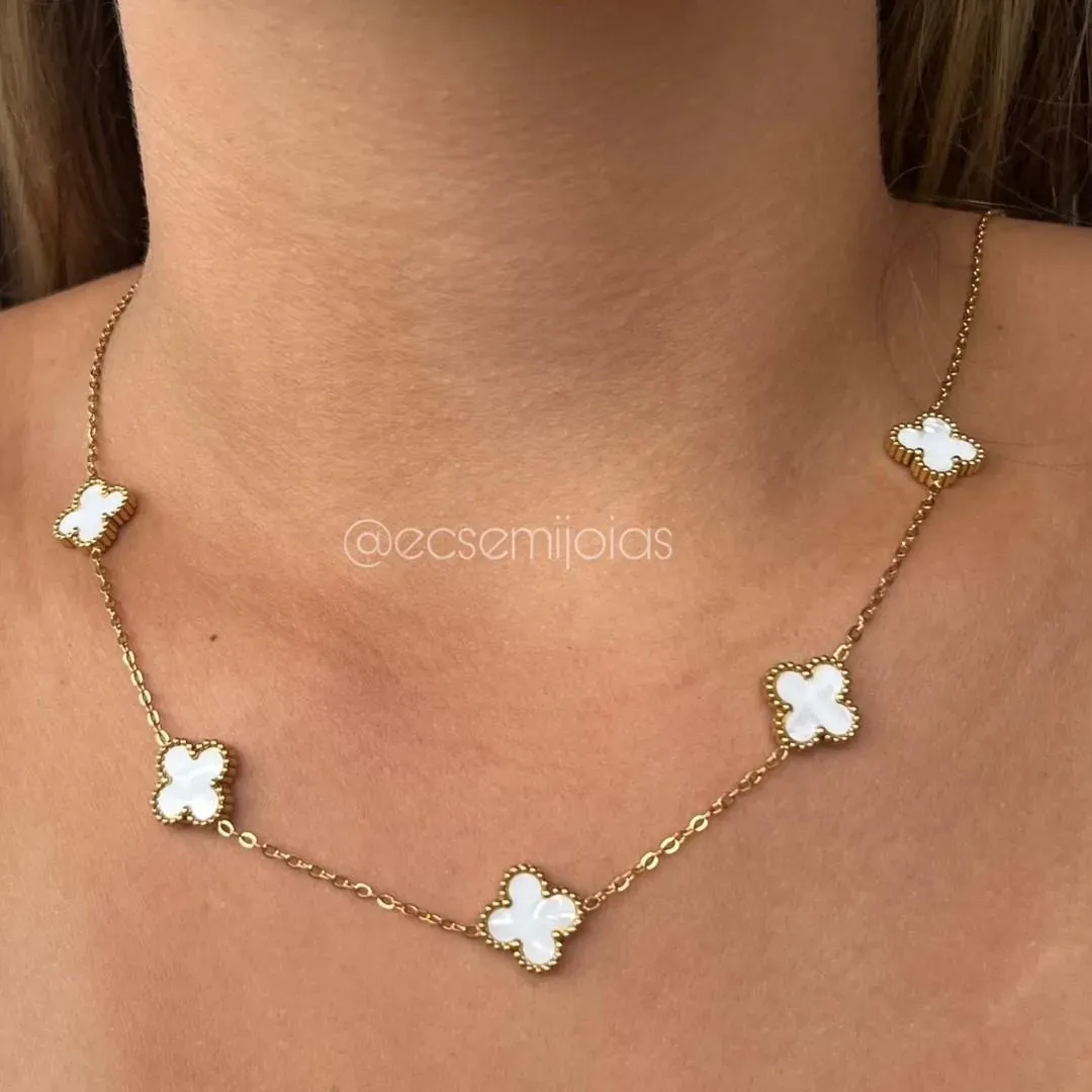 Colar com 5 trevos de 13mm - 45cm + extensor - aço dourado