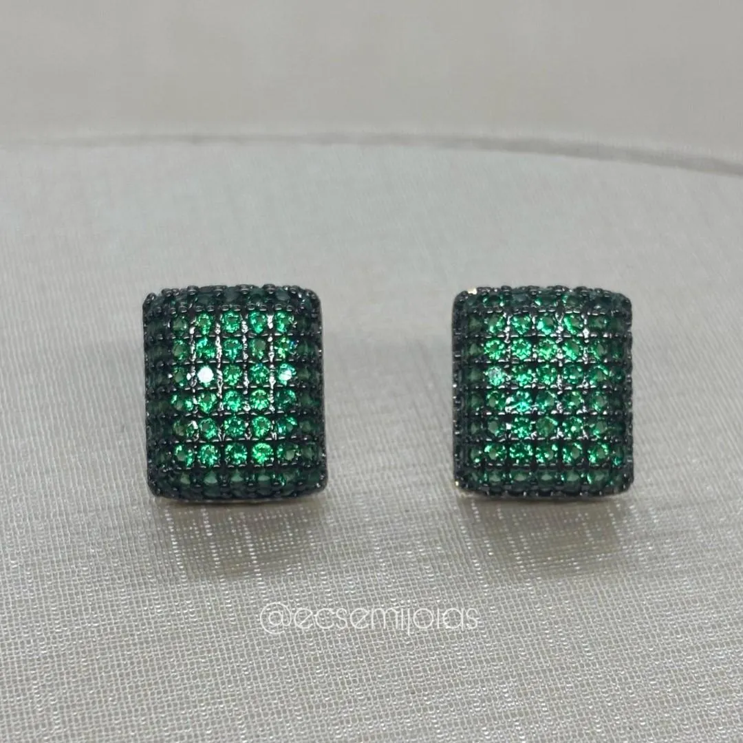 Brinco retangular cravejado - 10x12mm -  banhado a ouro 18k