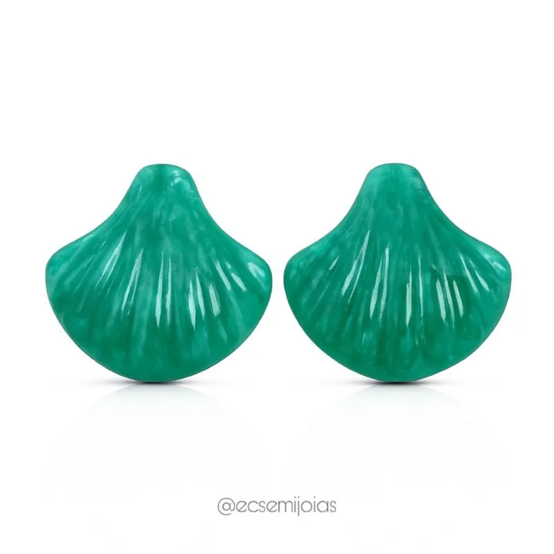Brinco de concha resinada - 3,7cm diâmetro - pino de aço inoxidável