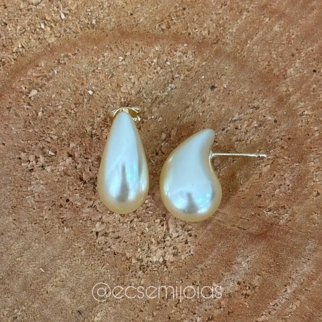 Brinco de pérola de gota (M) - 9x18mm - banhado a ouro 18k