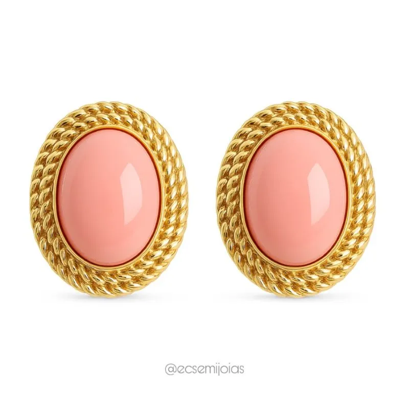Brinco oval grande com pedra de resina no centro bombardeada em volta - banhado a ouro 18k