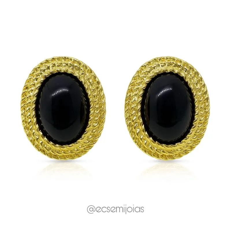 Brinco oval grande com pedra de resina no centro bombardeada em volta - banhado a ouro 18k