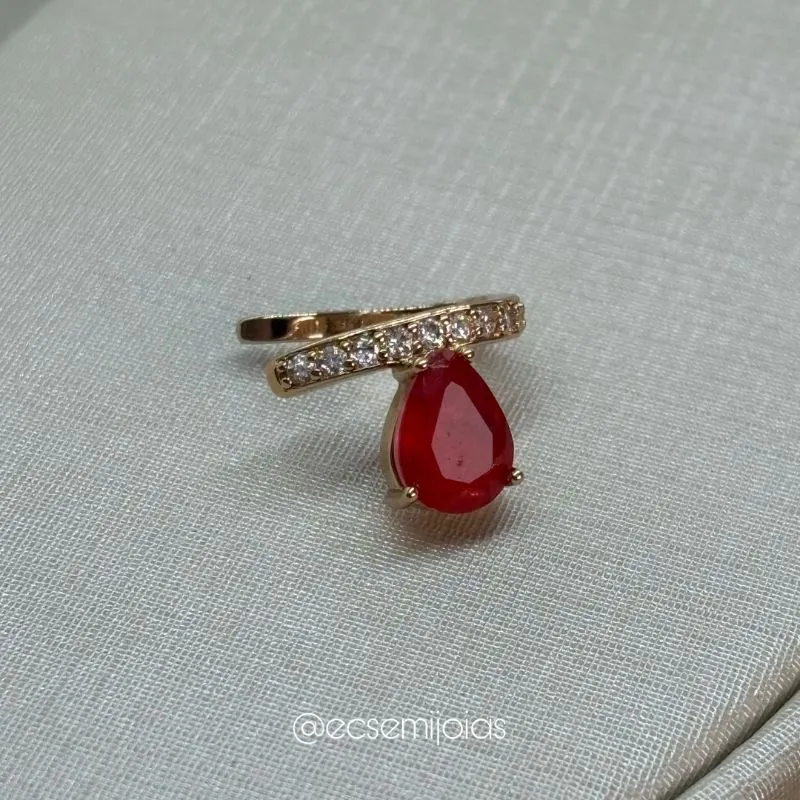 Piercing fake com pedra gota fusion e aro cravejado - banhado a ouro 18k