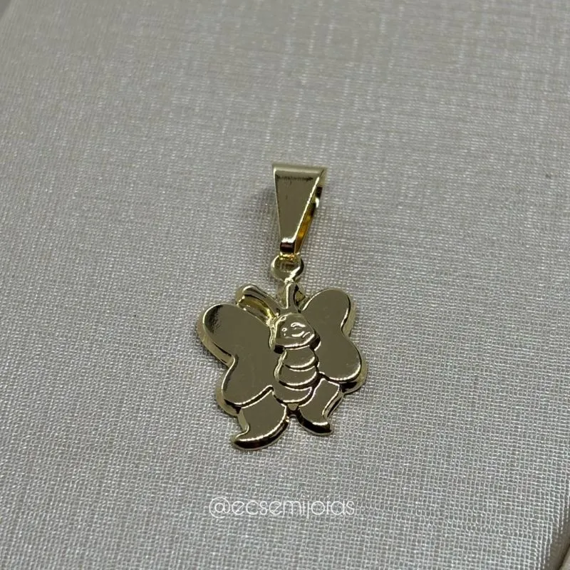 Pingente de borboleta lisa - 1,2x1,5cm - banhado a ouro 18k