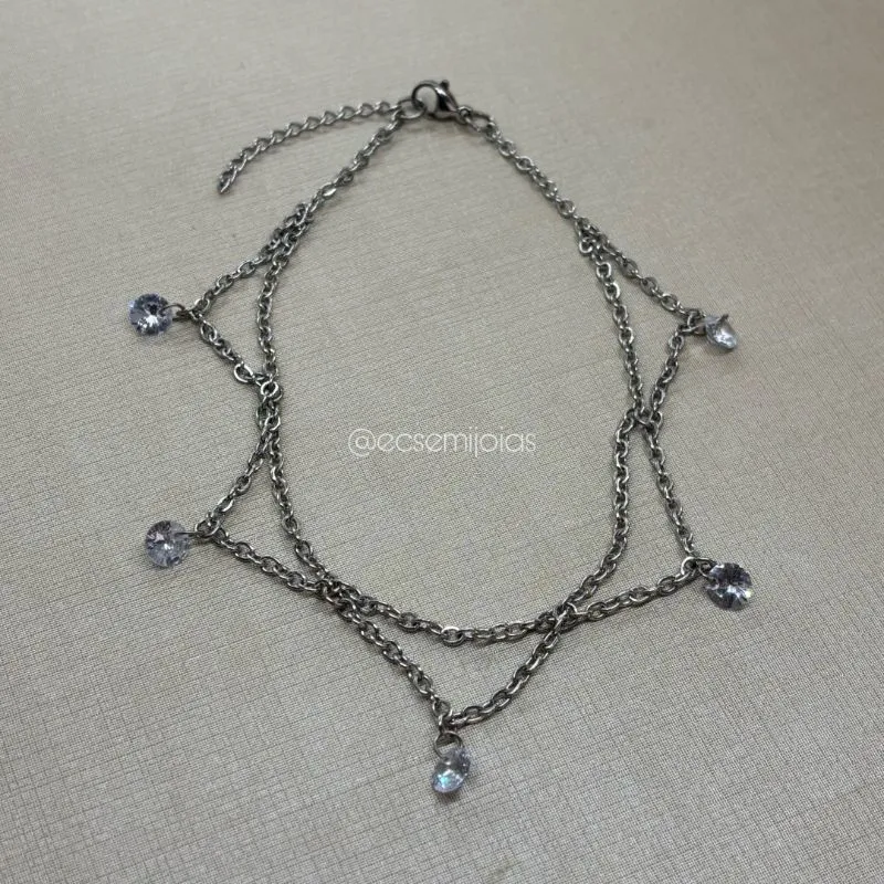 Tornozeleira portuguesinha rendada com 5 zircônias de 6mm penduradas - 24cm + extensor - aço inoxidável