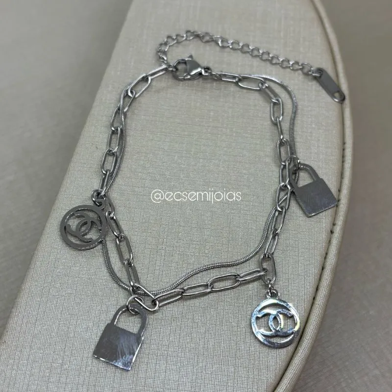 Pulseira dupla rabo de rato fininha e elo cartier com cadeados e moeda inspiração - 17cm + extensor - aço inoxidável