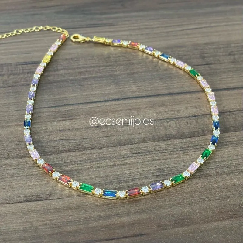 Choker de elos com 100% de zircônias baguetes e redondas intercaladas - 18cm - banhado a ouro 18k