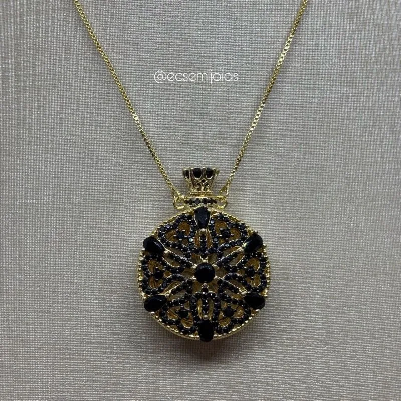 Colar com pingente perfumeiro redondo todo vazado cravejado com zircônias gotas nas pontas - 80cm ajustável - banhado a ouro 18k