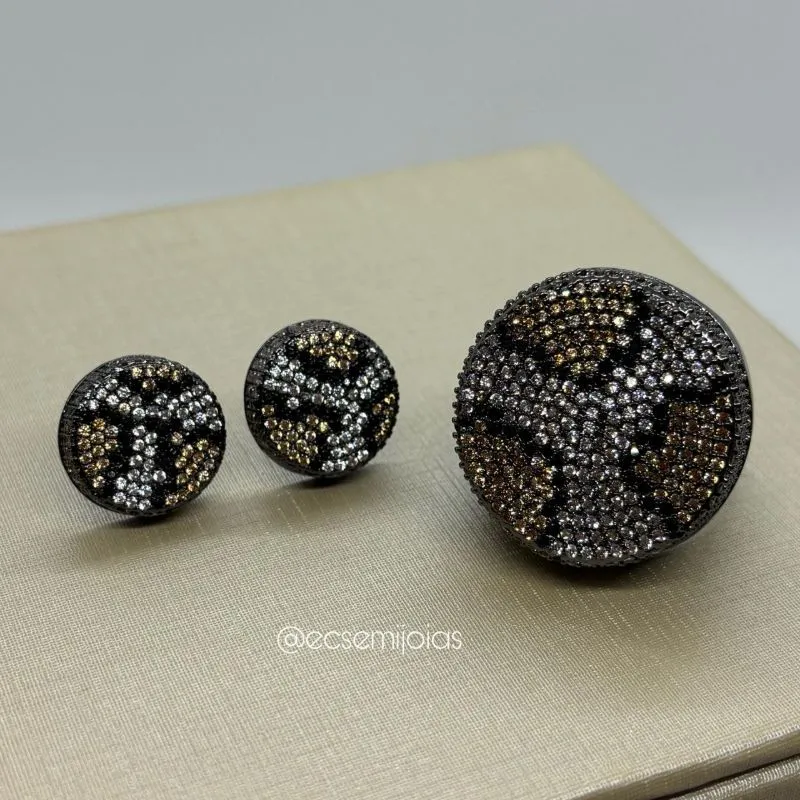 Conjunto de anel e brinco redondo cravejado em cima e laterais - banhado a ródio negro