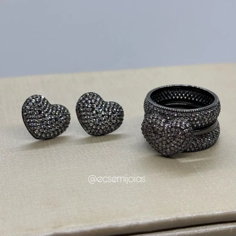 Conjunto de anel trio e brinco de coração cravejado - banhado a ródio negro