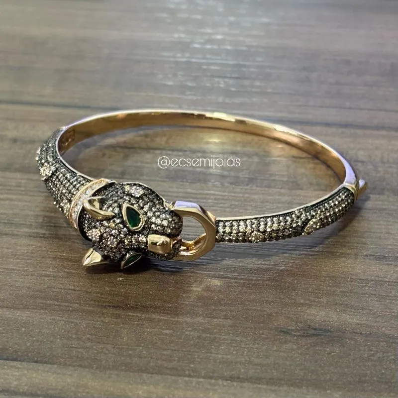 Bracelete com pantera cravejada e aro cravejado - banhado a ouro 18k