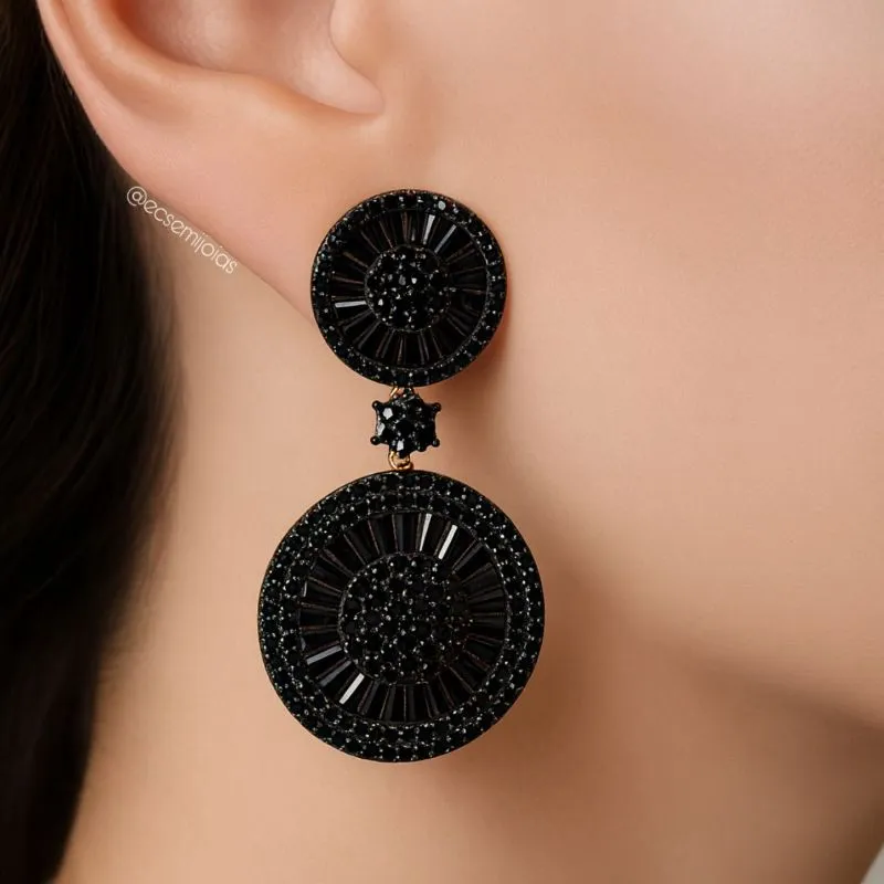 Brinco de pizza grande, duas pizzas base e pendurada cravejada - banhado a ouro 18k