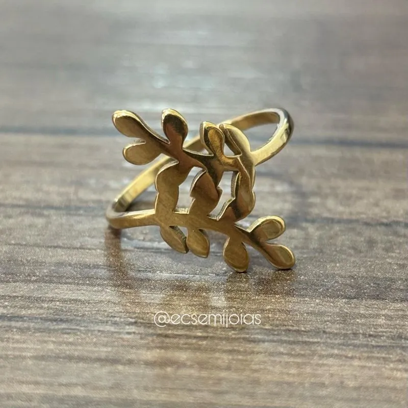 Anel de galhos com folhas lisas - aço inoxidável dourado