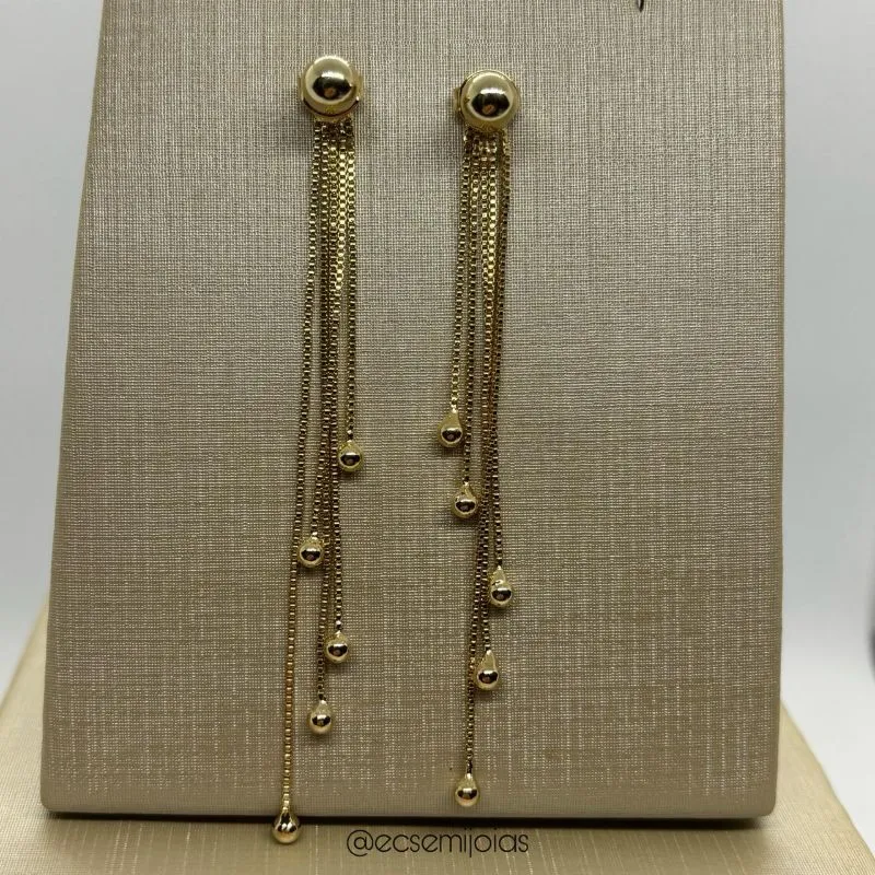 Brinco ear jacket de franja com bola lisa - banhado a ouro 18k